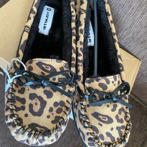 Brand new airwalk leopard print moccasins